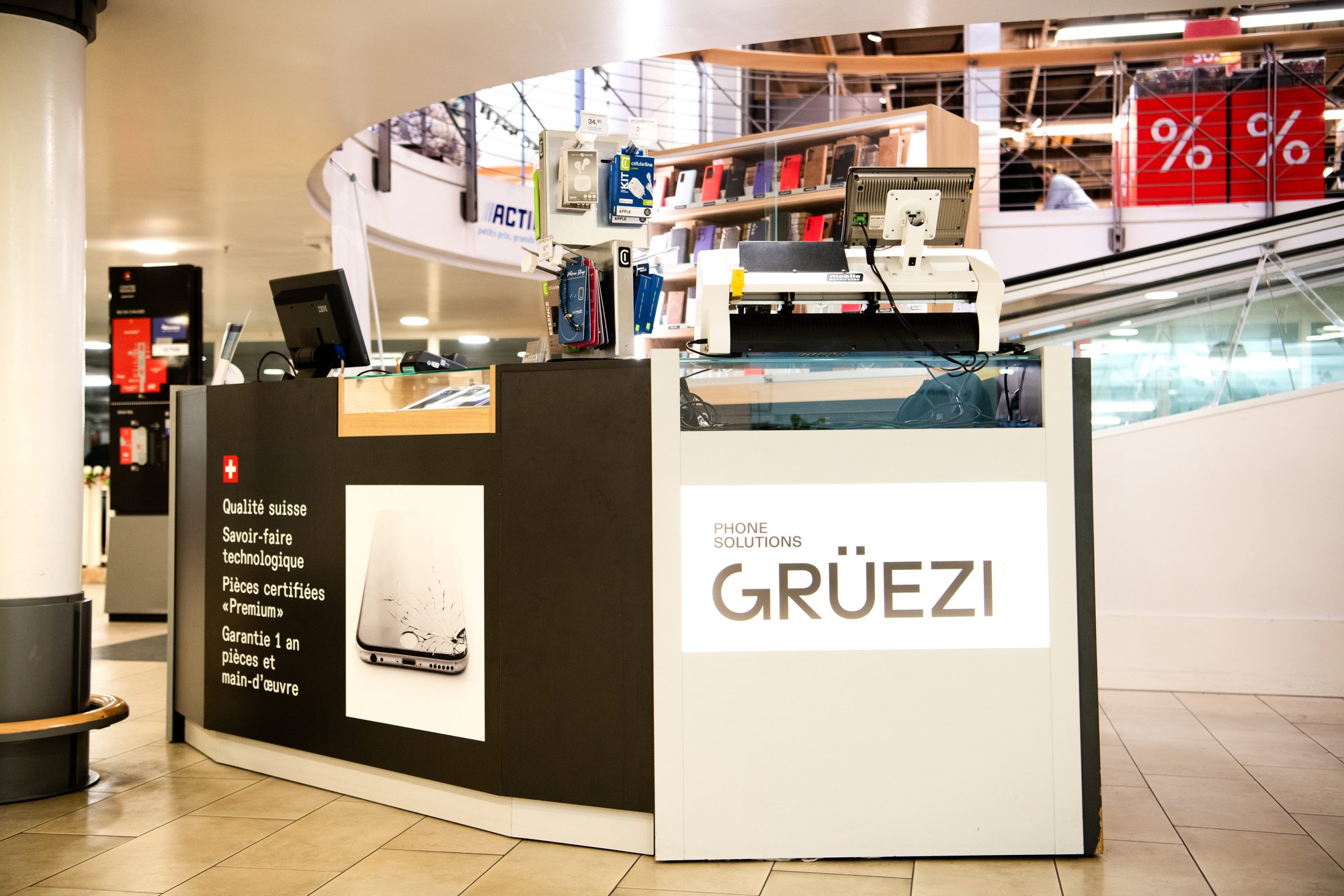 Grüezi Outside Monthey