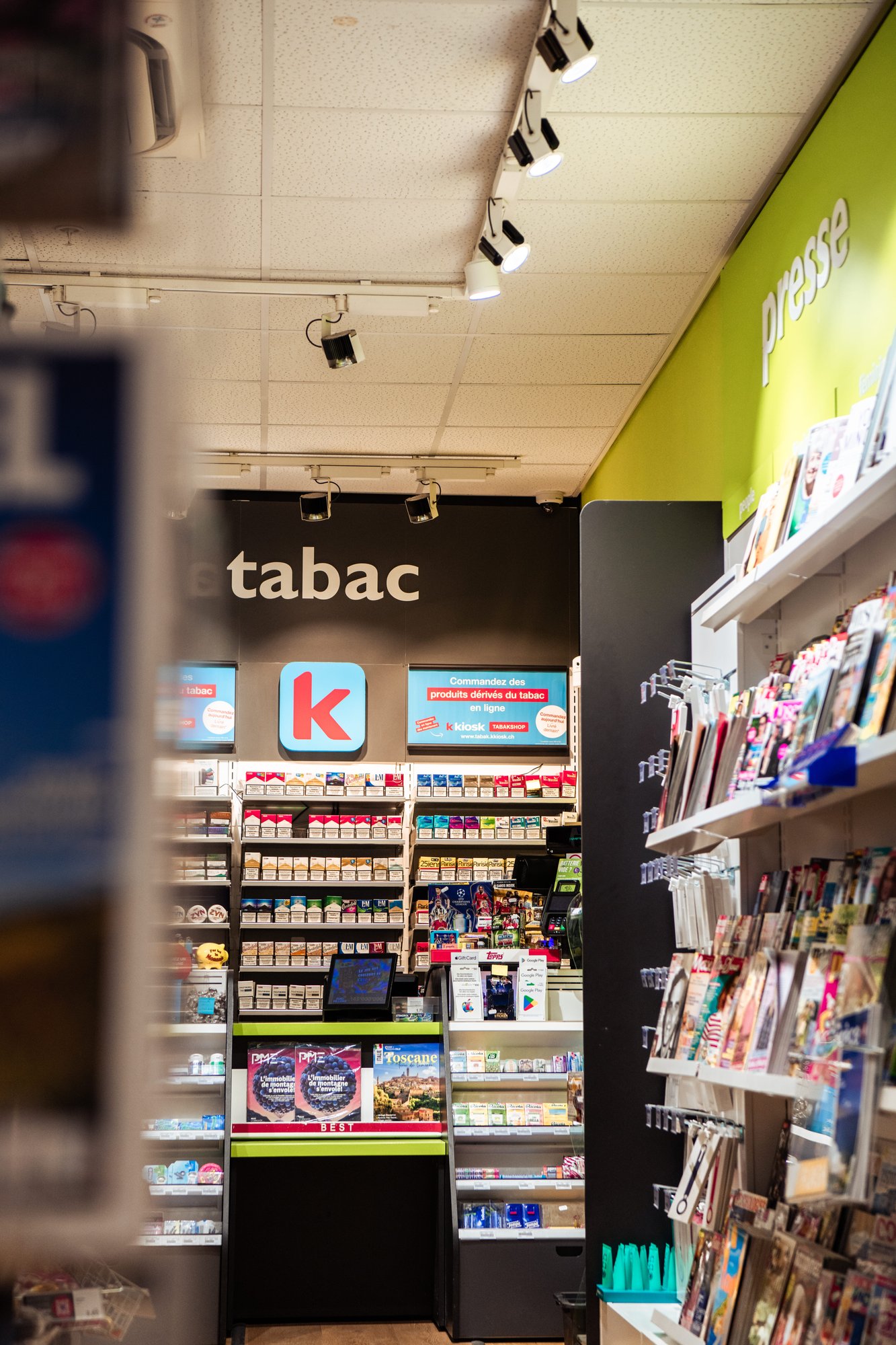 Kiosk Inside Monthey