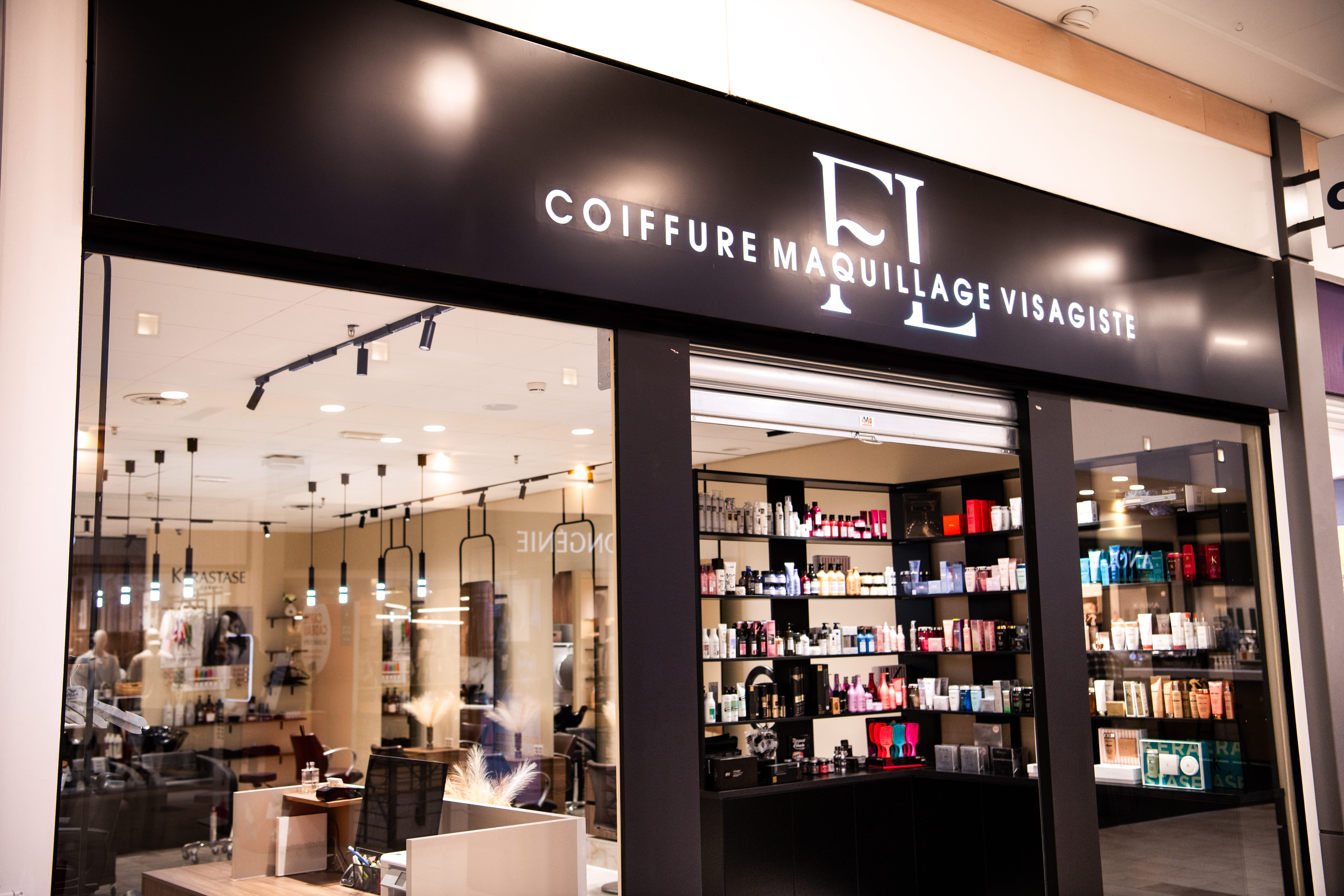 FL Coiffure Outside Monthey