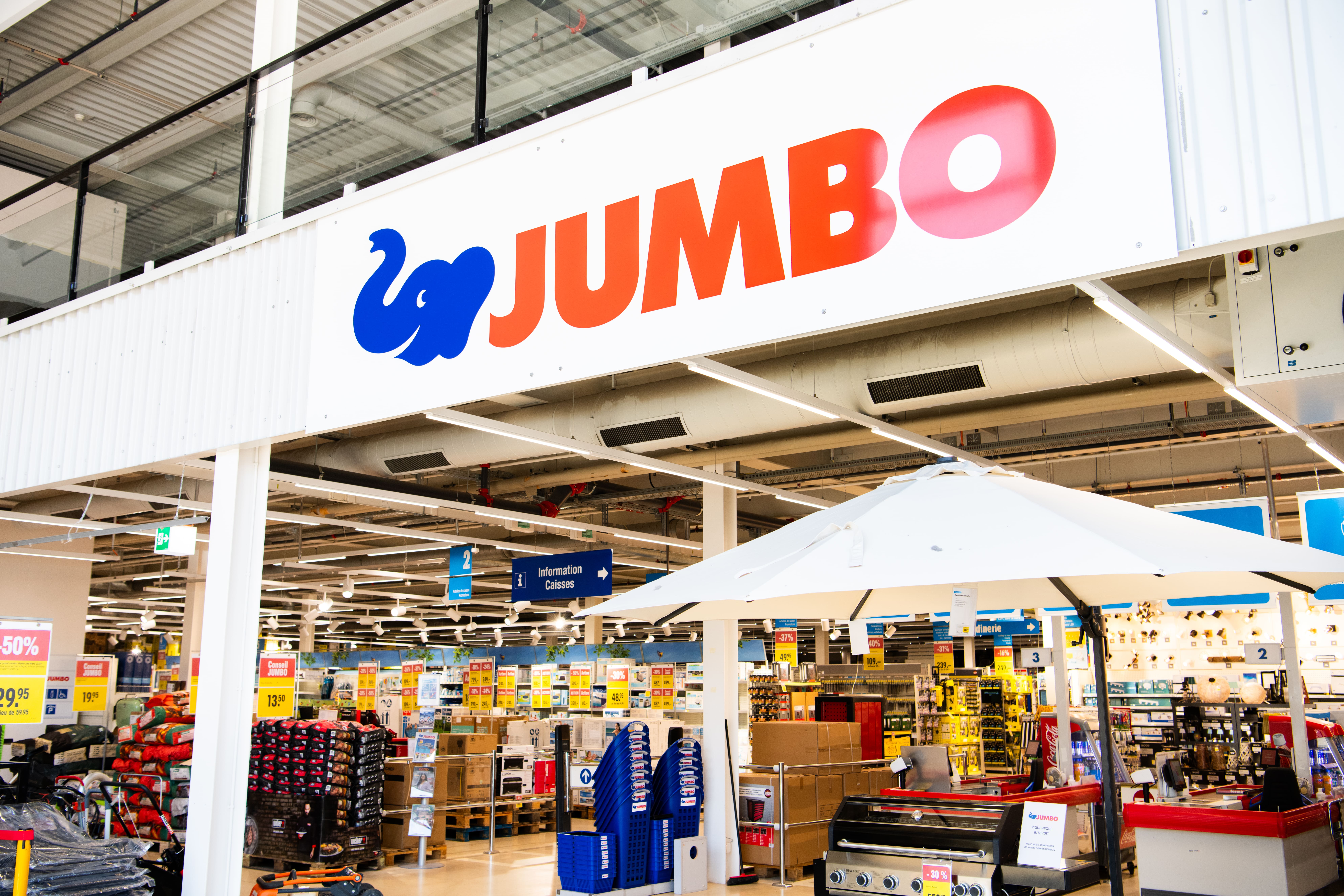Jumbo Outside Monthey